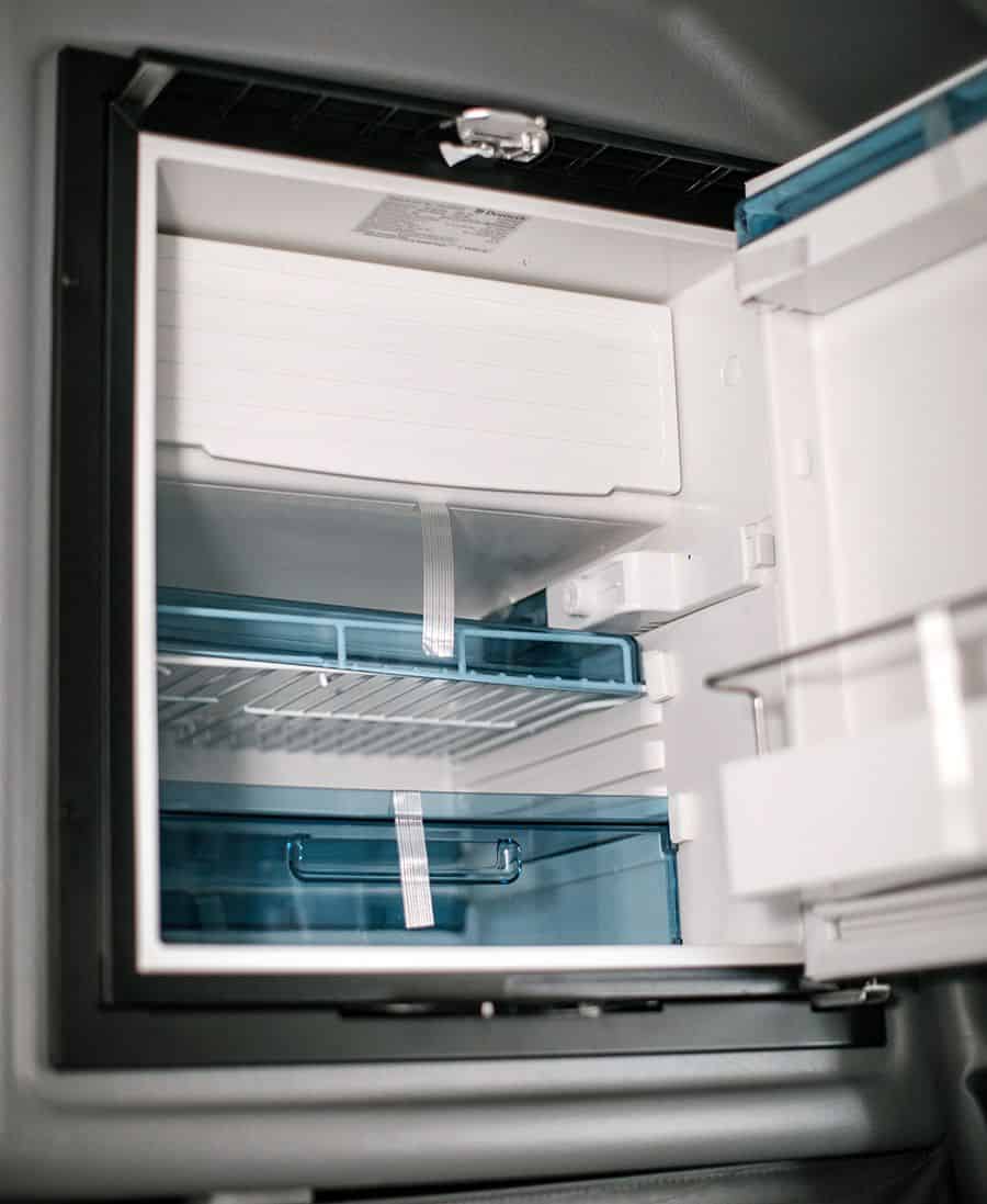 Peterbilt 389 refrigerator
